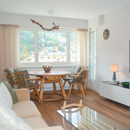 Swissme - Neu-Seeblick-Balkon-Parkplatz-Nahe Bergbahn St. Moritz Bagian luar foto